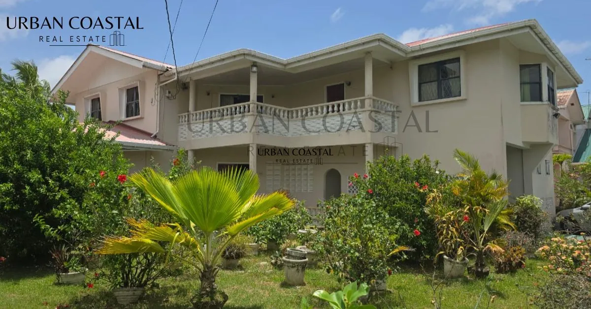 Stunning Property with immense Land Space